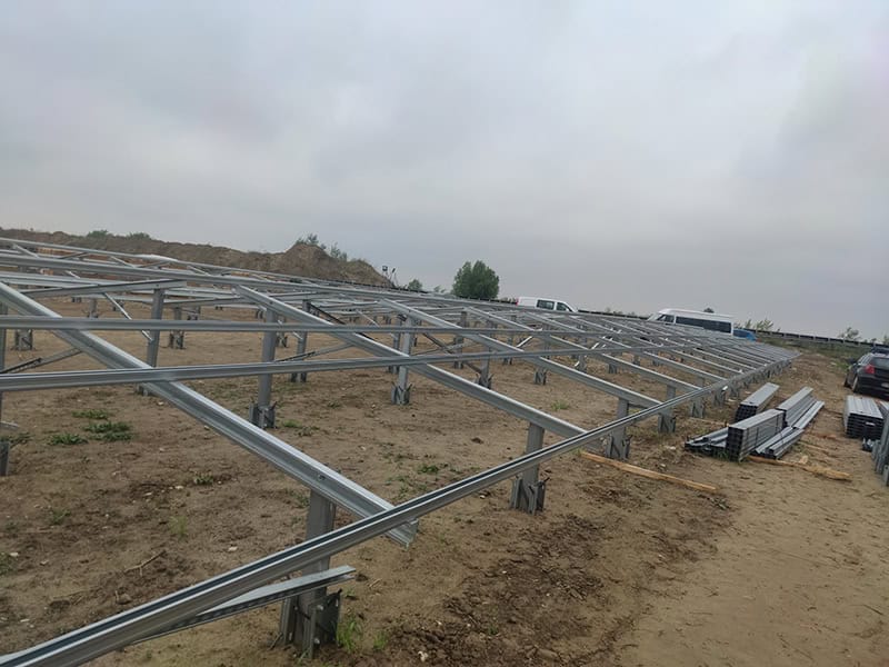 Ground Mounting Systems Quattro – Built to Outlast